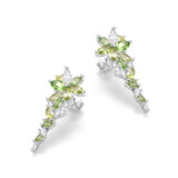 „Wisteria Whisper“ Flower Bar Peridot Silberohrringe