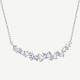 Halskette „Wisteria Whisper“ aus Sterlingsilber mit Blumenanhänger