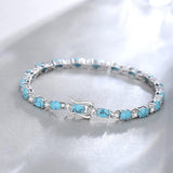 "Glamour Radiance" Bracelet en argent sterling avec turquoise bleue taillée fantaisie