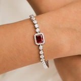 FANCIME „Axis“ Radiant Cut July Birthstone Rubin Sterling Silber Tennisarmband
