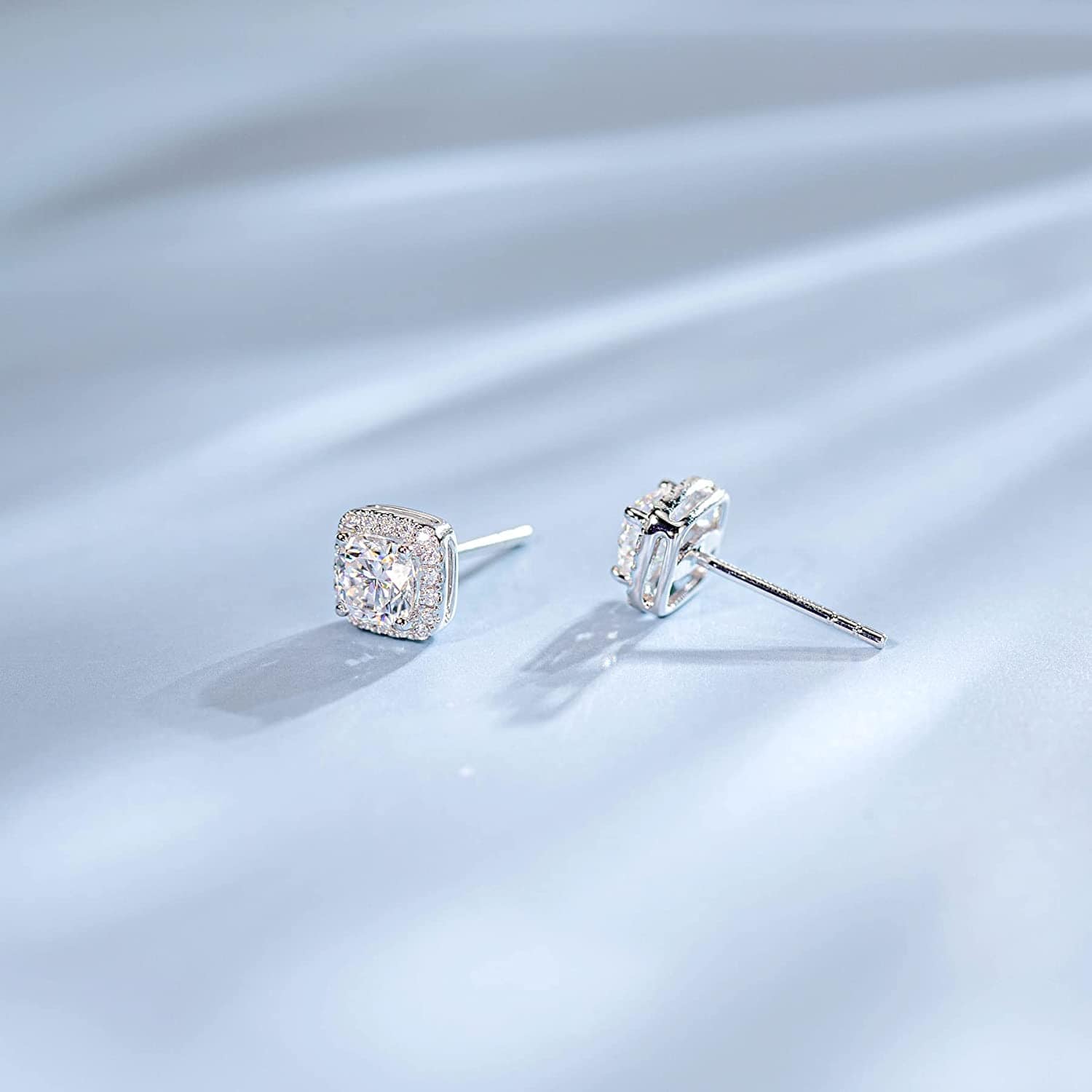 FANCIME 2CTTW Moissanite Square 14K Solid White Gold Stud Earrings Show